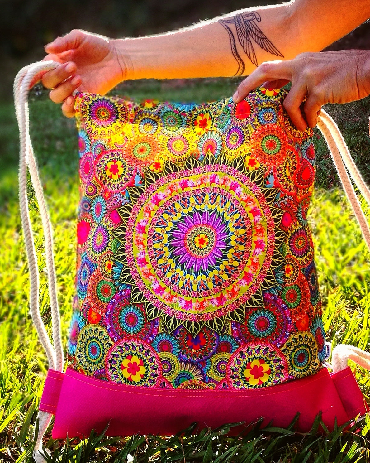 Mochila Mandalas del Jardín