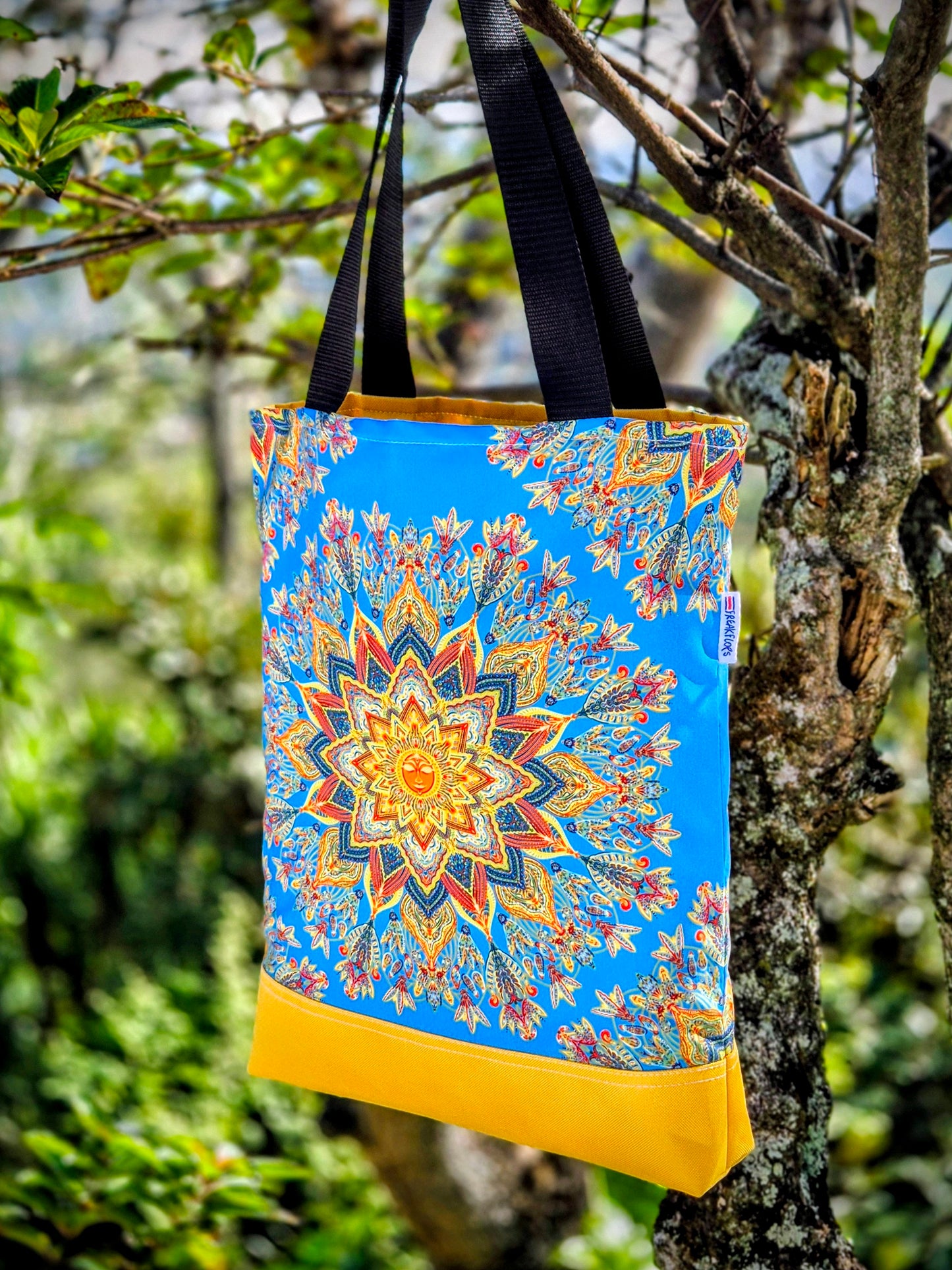 Puro Sol shoulder bag