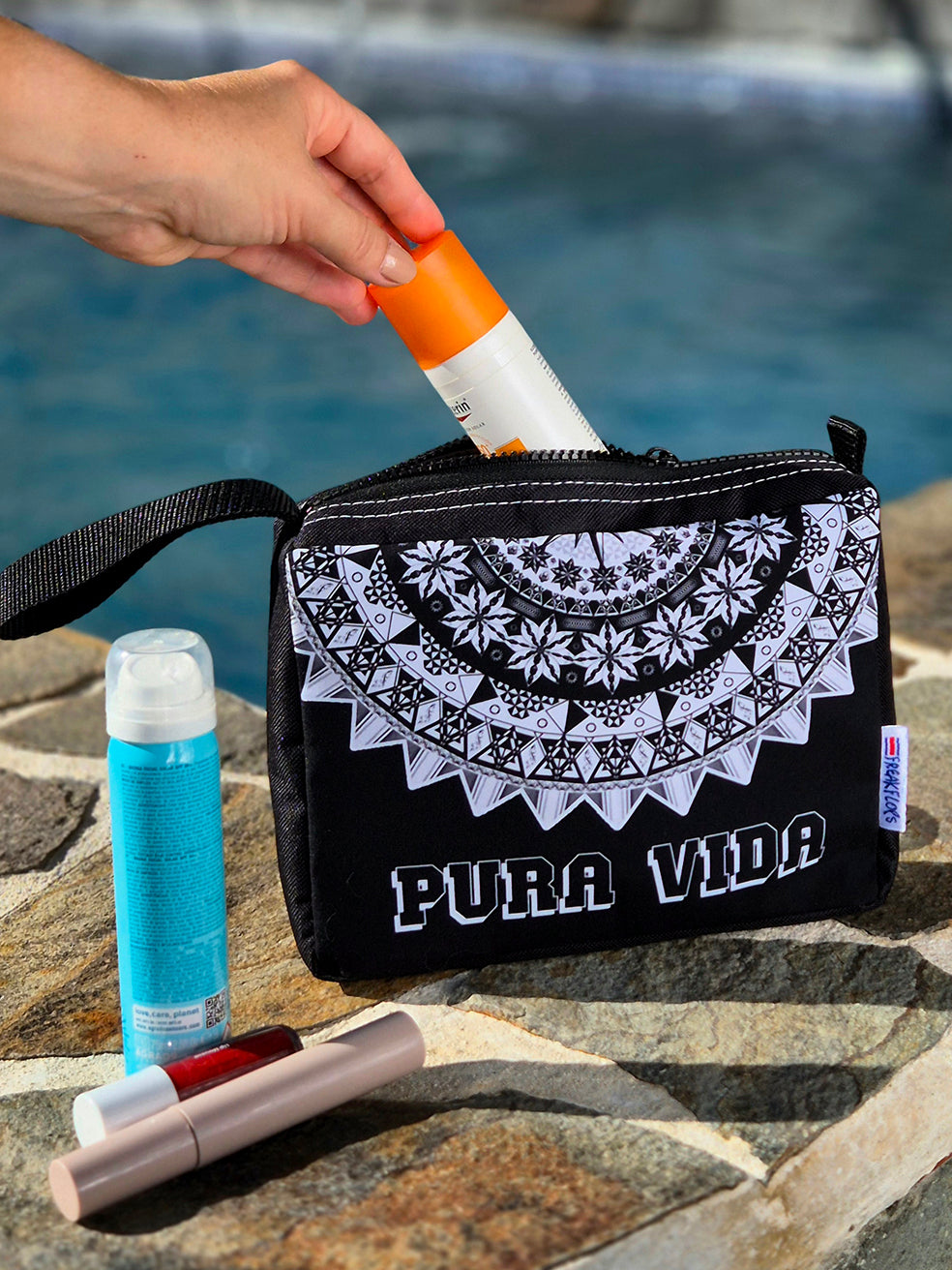 Cosmetiquera Black Pura Vida