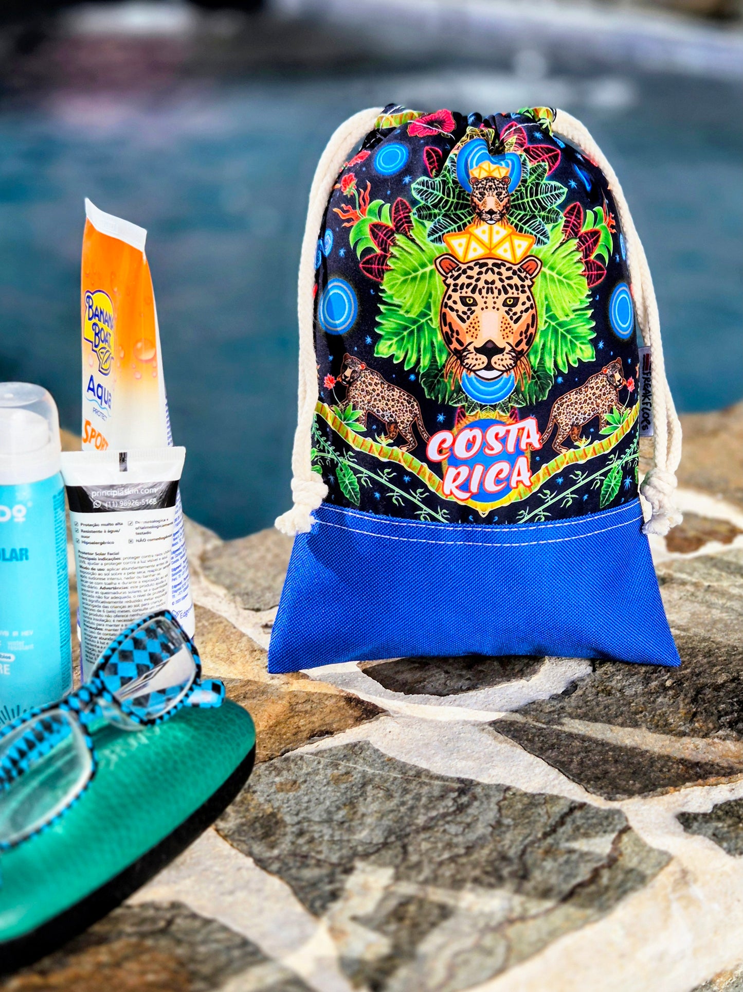 <tc>NOCTURNAL JAGUAR POUCHE</tc>