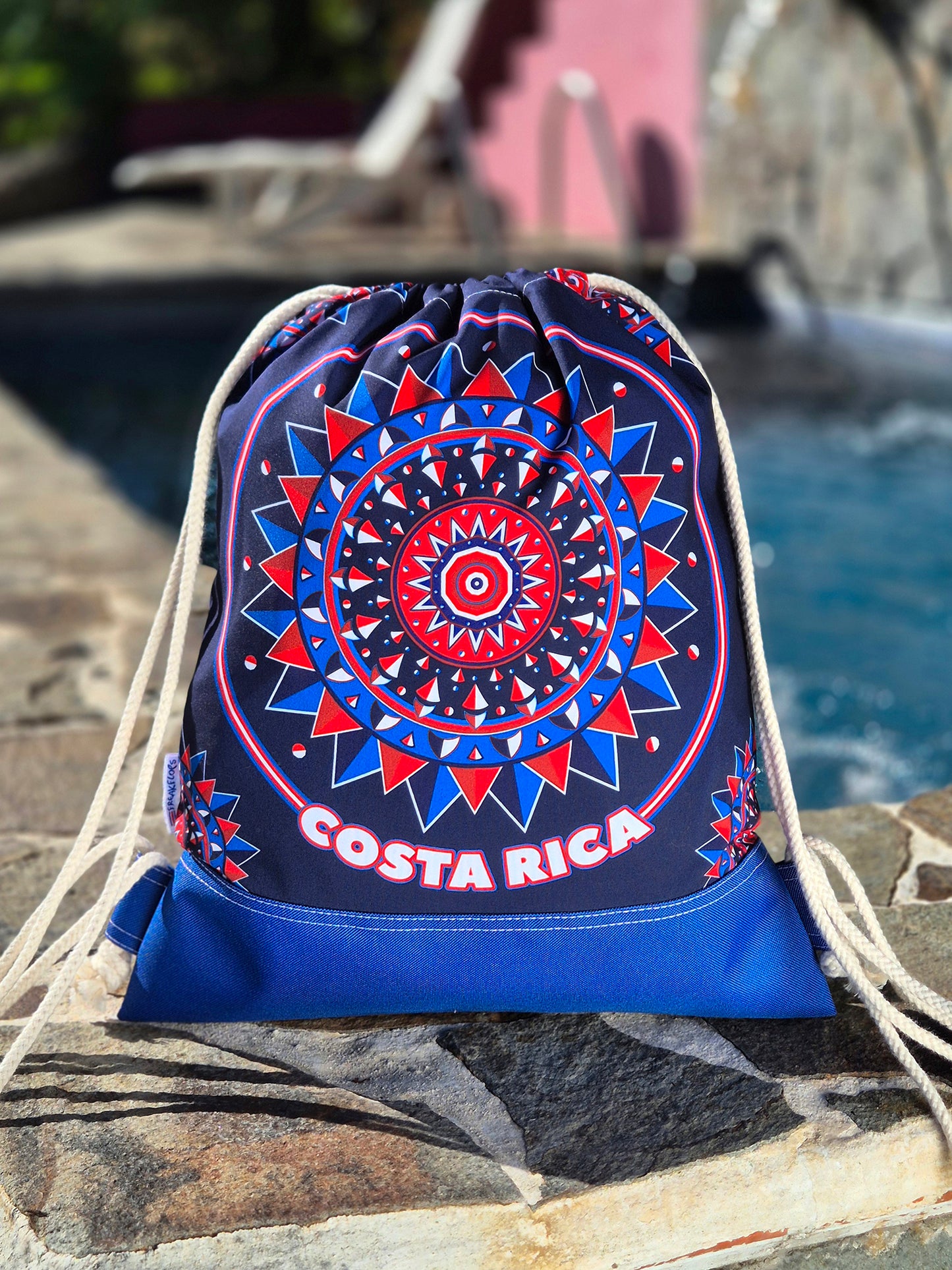 <tc>CAPTAIN TICA STRING BAG</tc>